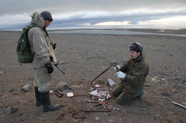 <p>Российские исследователи на негласной базе нацистов в Арктике</p>  