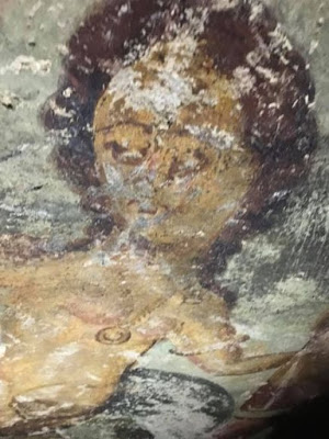 В Иордании отыщи древнюю гробницу с нетронутыми фресками  