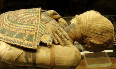 <p>Археологи прочли тексты на мумиях с помощью рентгеновских лучей</p>  