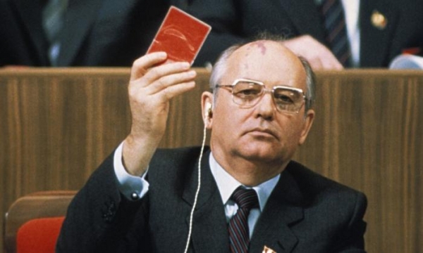 Как Горбачёв создал ненастоящий дефицит еды  