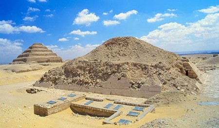 Мир Древних Богов: Пирамида Унаса и тексты пирамид  