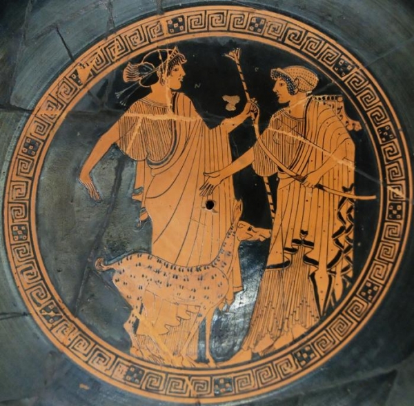 Зачем в Древней Греции убивали неприглядных людей  