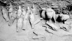 В Китае отыскано захоронение со множеством глиняных фигурок  