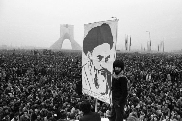 Исламская революция в Иране в 1978 году: какие бывальщины последствия  