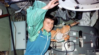 Первая в космосе: как Светлана Савицкая утерла нос мужам  