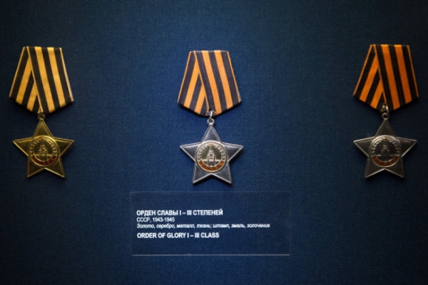 <p>Военные награды нашли своих обладателей спустя 70 лет после войны</p> 