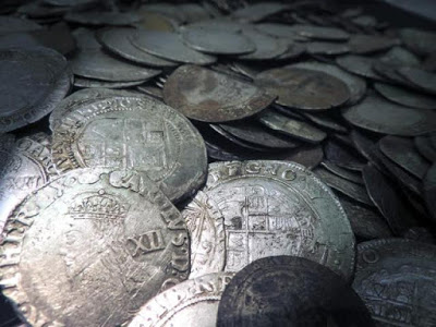 Тысяча серебряных монет замечена в Англии 