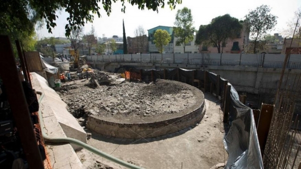 В Мексике под снесенным лавкой найден 650-летний храм 