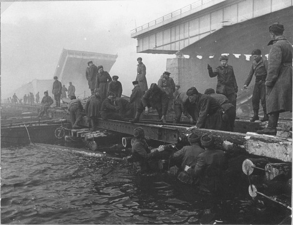 24 января 1945 года  