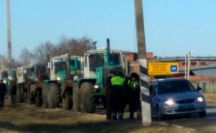 Против «Закона жирных котов» фермеры стряпают тракторный марш 