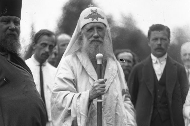 Отчего патриарх Тихон не благословил Белое движение  