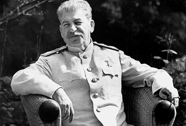 Генералиссимус: как Сталину прикарманили это звание 