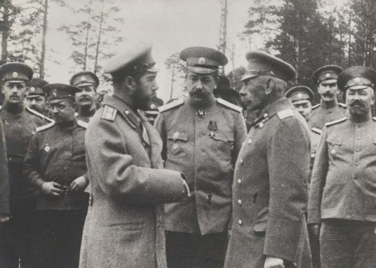 Зачем Николай II создал бригады латышских стрелков 