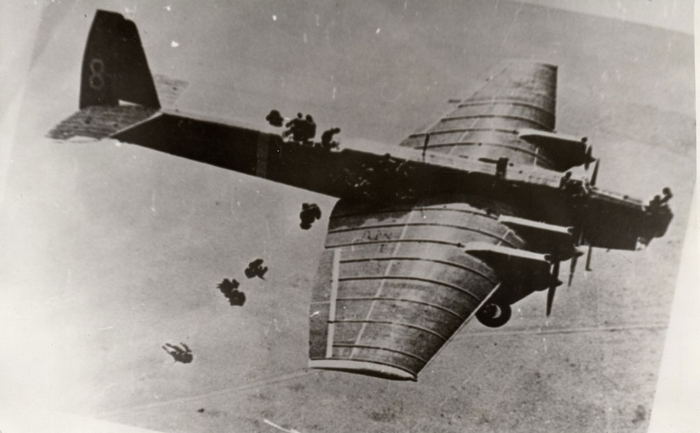 Можайский десант в ВОВ: как в 1941 году русские скакали с самолётов без парашютов 
