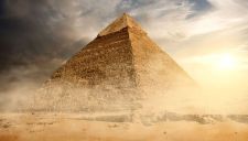 Загадочные открытия в Великой пирамиде / Mysterious Discoveries in the Great Pyramid (2017) 