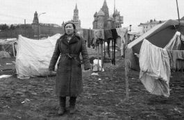 «Зачистка Алой площади»: что сделал ОМОН с жителями палаточного лагеря в Москве  