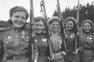 Как немцы поступали с изловленными советскими женщинами снайперами 