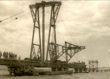 Отчего Сталин в 1944 году не стал никого наказывать за провал строительства Керченского моста 