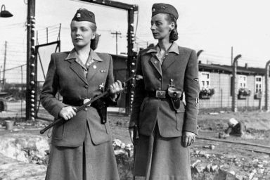 «Служащие второго сорта»: на какие места в гестапо и СС брали женщин  