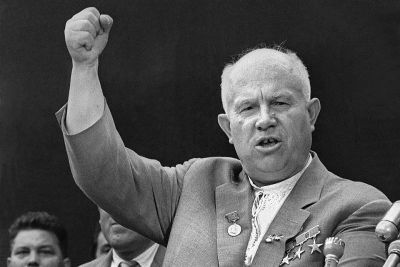 Как Хрущёв сломал фундамент советского государства 