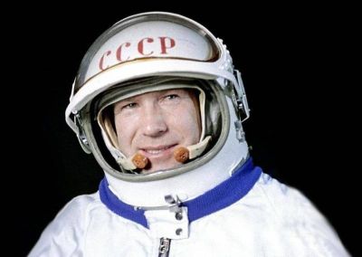 Человек в отворённом космосе. 85 лет Алексею Леонову 