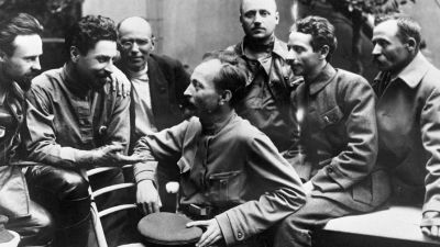 «Стакнётесь с Дзержинским»: для чего Ленин брал заложников  