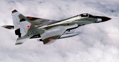 Торт со снотворным, перестрелка и угон МиГ-29 