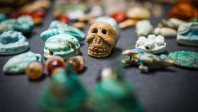 Фаллосы и черепа: отыскана сокровищница колдуньи из Помпей  