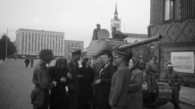 «Не отпустили, а оккупировали»: в чем эстонцы обвинили СССР 