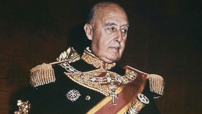 Эксгумация неминуема: куда уберут останки Франко 
