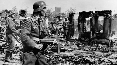 «Вторая тащащая колонна рейха»: как Гитлер создал вермахт  