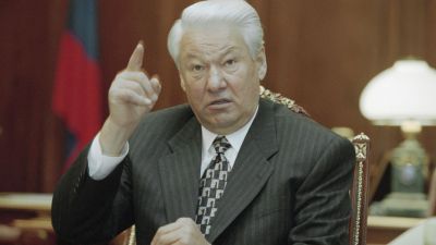 «В пику Горбачеву»: как Ельцина избрали на высший пост России  