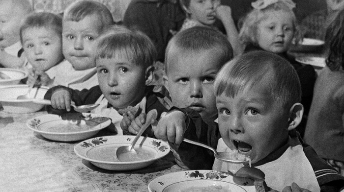 Когда в России показался первый детский сад, и Что русские позаимствовали у немцев  