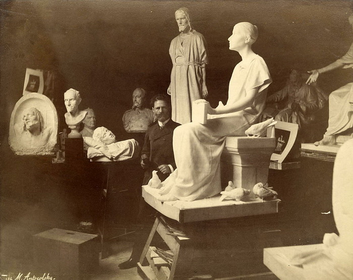 Как мальчишка из бедной семьи стал гордостью Российской империи: Скульптор Марк Антокольский  
