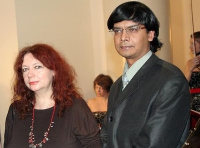 Как феминистка Мария Арбатова завоевала бенгальского принца: Секрет семейного счастья необычной звездной пары  