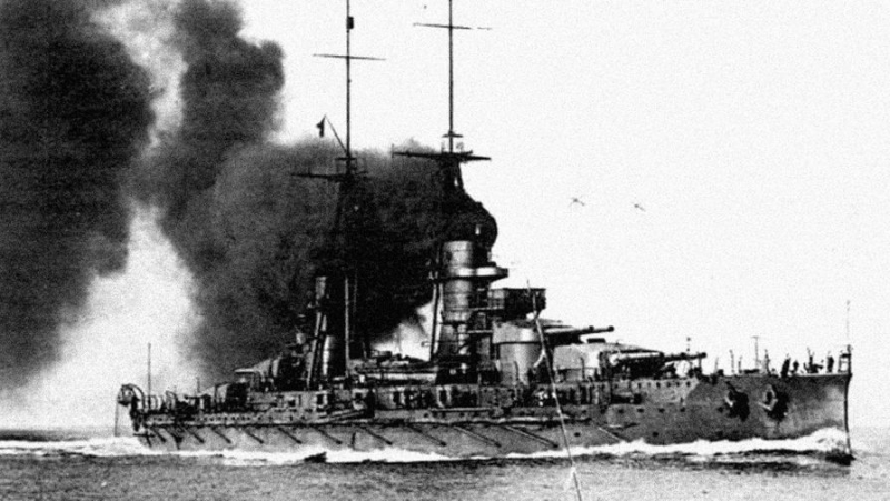«Люди-торпеды»: как итальянские диверсанты в 1955 году потопили линкор Новороссийск  