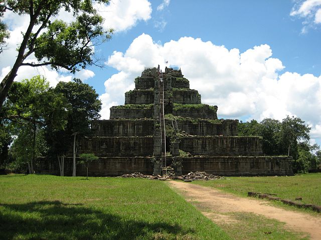Какие секреты и загадки Ангкора ставят в тупик современных учёных?  