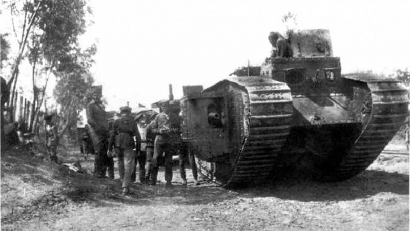«Огнедышащий, тащащий смерть»: как Врангель бросил танки на большевиков  