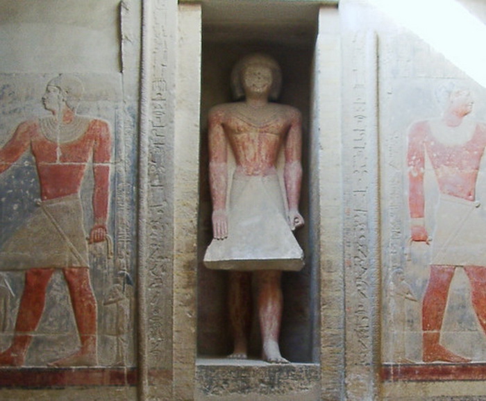 Куда ведут ложные двери в древних египетских гробницах, и Кто мог сквозь них проходить  