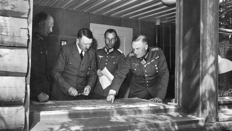 План «Барбаросса»: отчего Гитлер перенёс дату нападения на СССР 