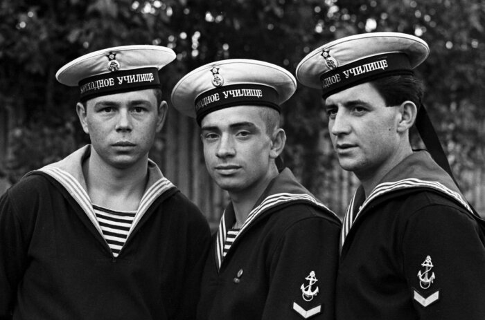 Как выживали советские бойцы, которых на 49 дней унесло в океан, и Как их встречали в США и СССР после спасения Как выживали советские бойцы, которых на 49 дней унесло в океан, и Как их встречали в США и СССР после спасения