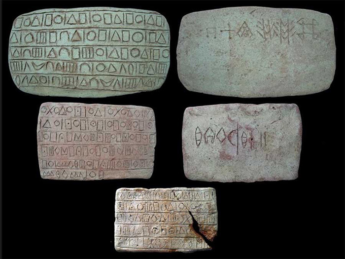 Учёные открыли секрет артефактов 4000-летней давности,  которые могут переписать историю человечества  