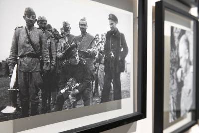 В Нюрнберге отворилась выставка фотографий Евгения Халдея  