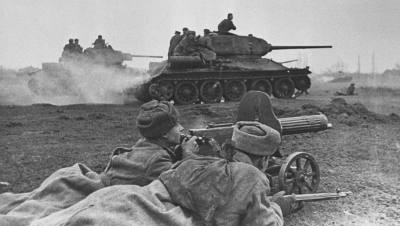 Операция "Цитадель": сталинские танки отправь в атаку в стиле "камикадзе"  