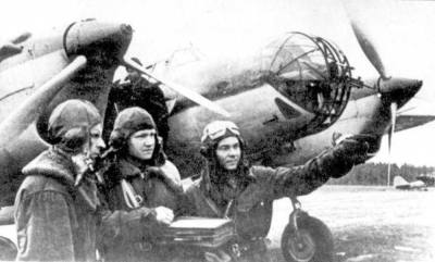 Авиаторы-разведчики геройски выполняли свою задачу вопреки неразберихе в небе и на земле  