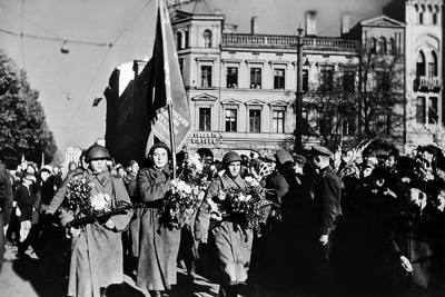 Минобороны опубликовало архивные документы об освобождении Латвии  
