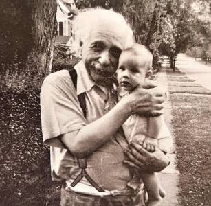 Незнакомый сын Альберта Эйнштейна: Какую тайну всю жизнь хранил блестящий учёный 