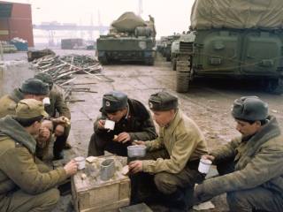 «Русские, убирайтесь!»30 лет назад огромная советская армия уходила из Европы  