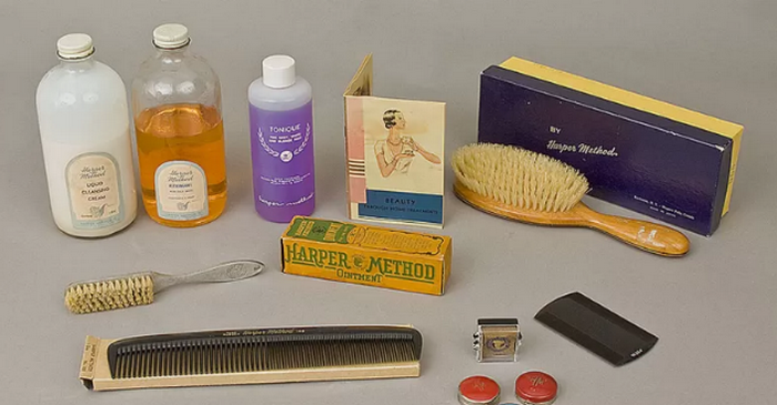 Как бывшая служанка создала первую парикмахерскую и сеть салонов, какими руководили женщины: Марта Матильда Харпер  