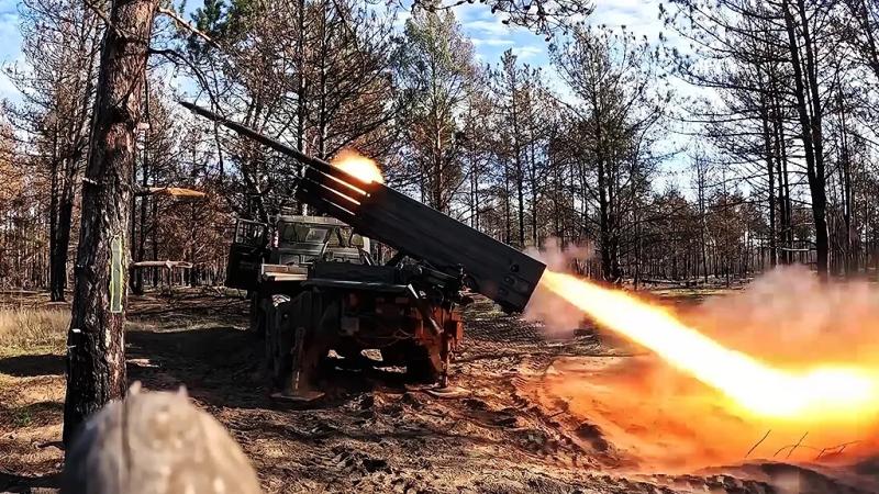 Котёл в Волчанске, подрыв четырёх Bradley, ВСУ кидают бойцов под танк: ситуация на фронте 31 мая  